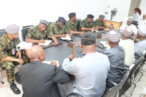 0056c928-5507-4c1f-9b90-09580ec72abd