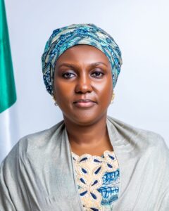 28407d96-e999-4574-a0a4-617fc50382ea