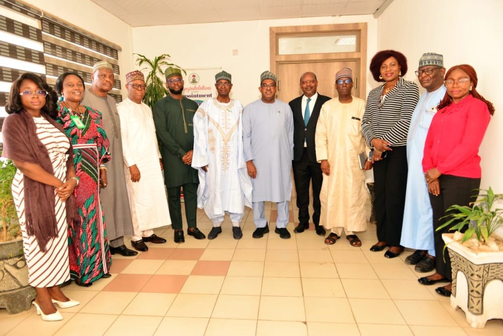 856e48bb-3c00-451d-9770-0db2ba35d4f8