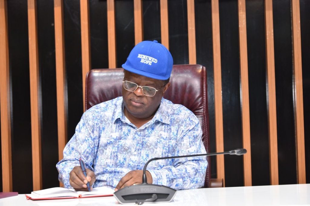 7e9cc698-8729-45a7-8399-92d988f57971