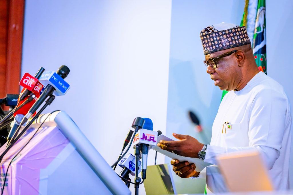 b66457eb-9455-4670-96f7-bdd2aa7179a0