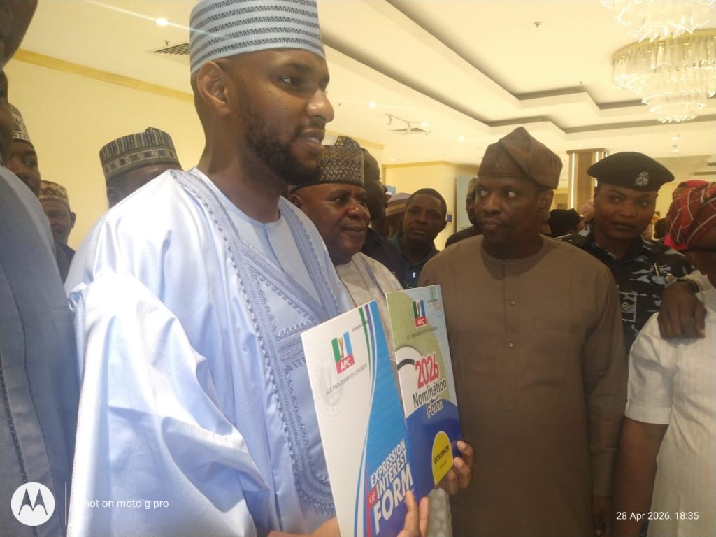 c7b9cc8b-9b15-40c4-a71c-2a558e11e261