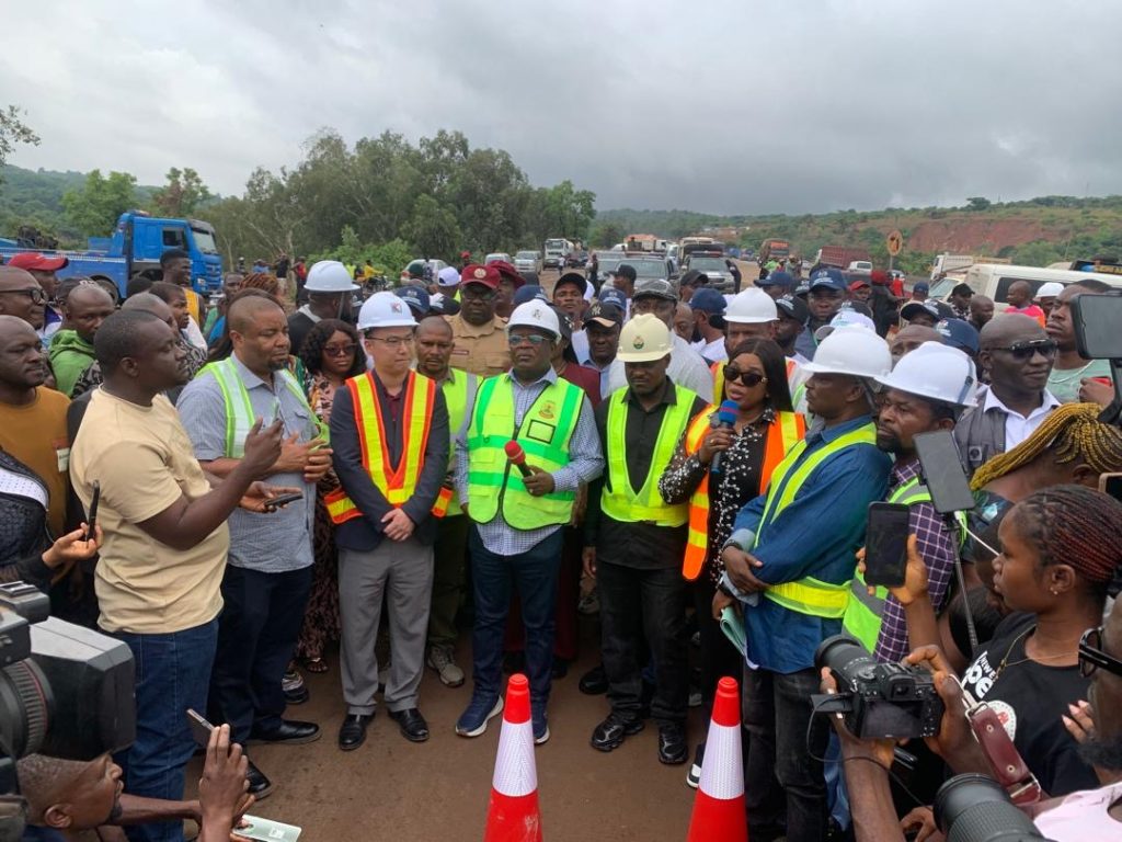 d9604835-5ede-40e6-b651-5ff17b9a7793