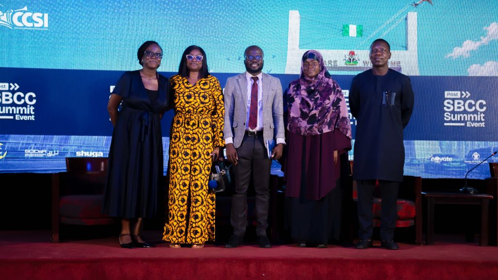 9dca581b-c484-4317-807b-35d46a39f3bb